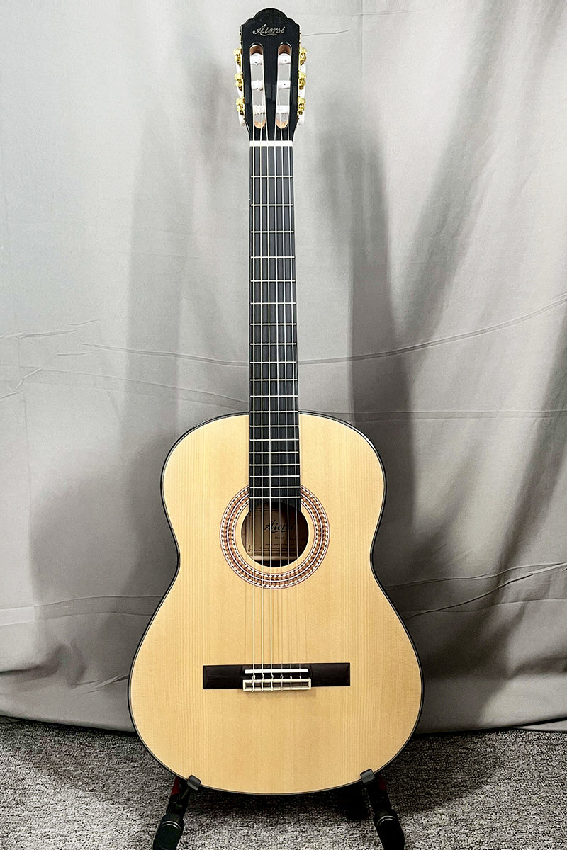 Guitarra Clásica Aiersi SC02SM · Tapa Sólida de Abeto y Caoba